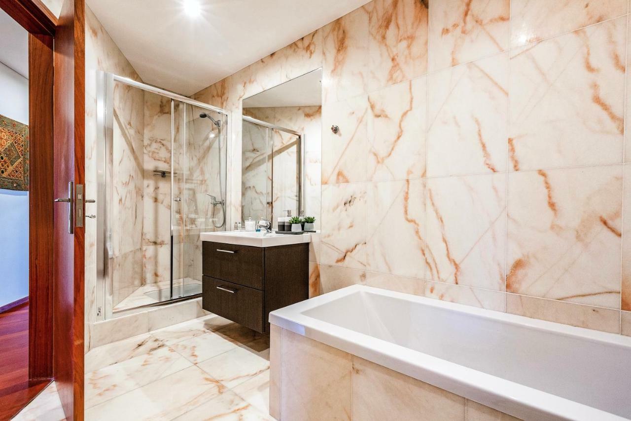 Appartamento Charming Bonfim Penthouse OOporto Esterno foto